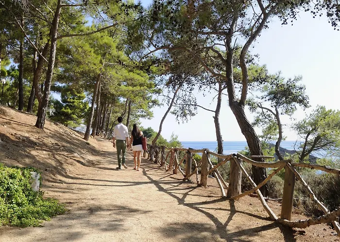 Hotel White Rocks Kefalonia 4*