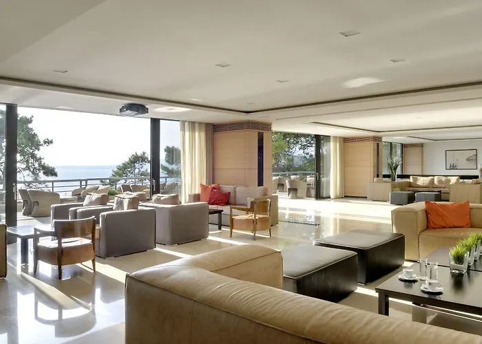 Hotel White Rocks Kefalonia 4*