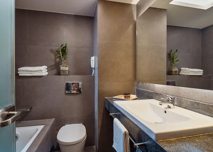 White Rocks Kefalonia Hotel 4*