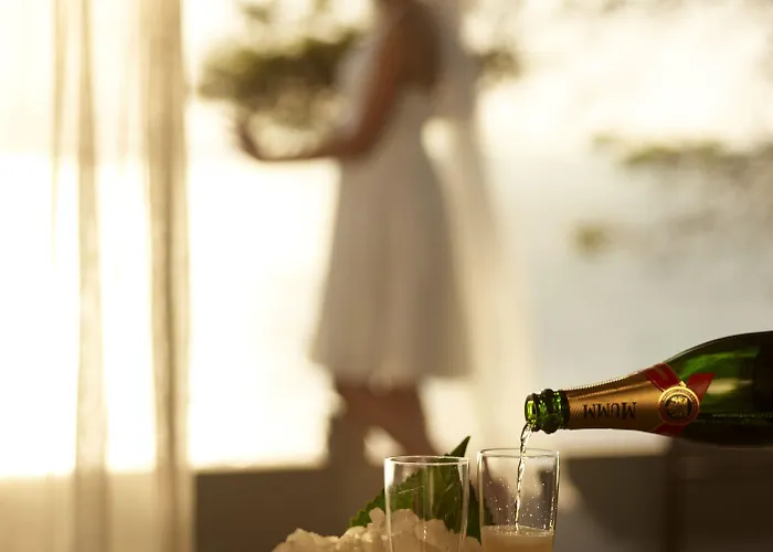 White Rocks Kefalonia 4*