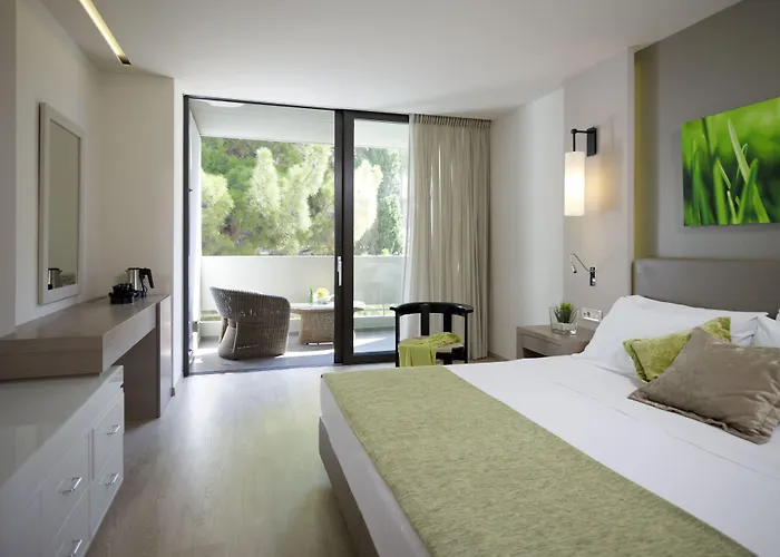 White Rocks Kefalonia 4*